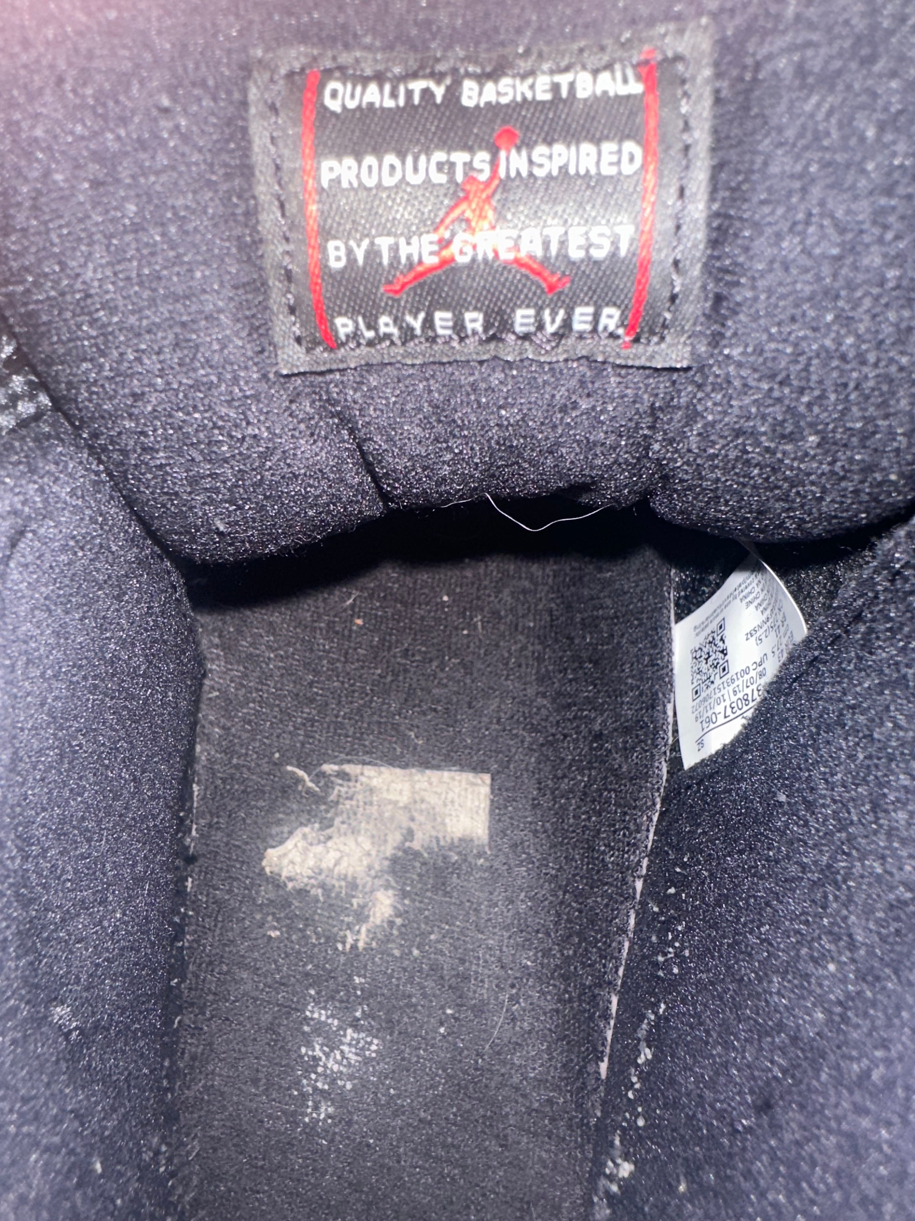 Jordan 11s uk8.5