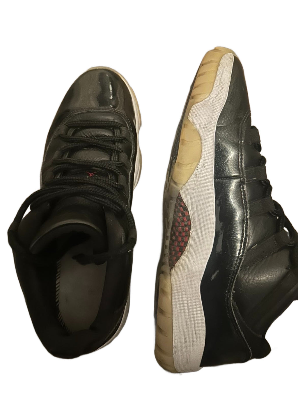 Jordan 11s uk8.5