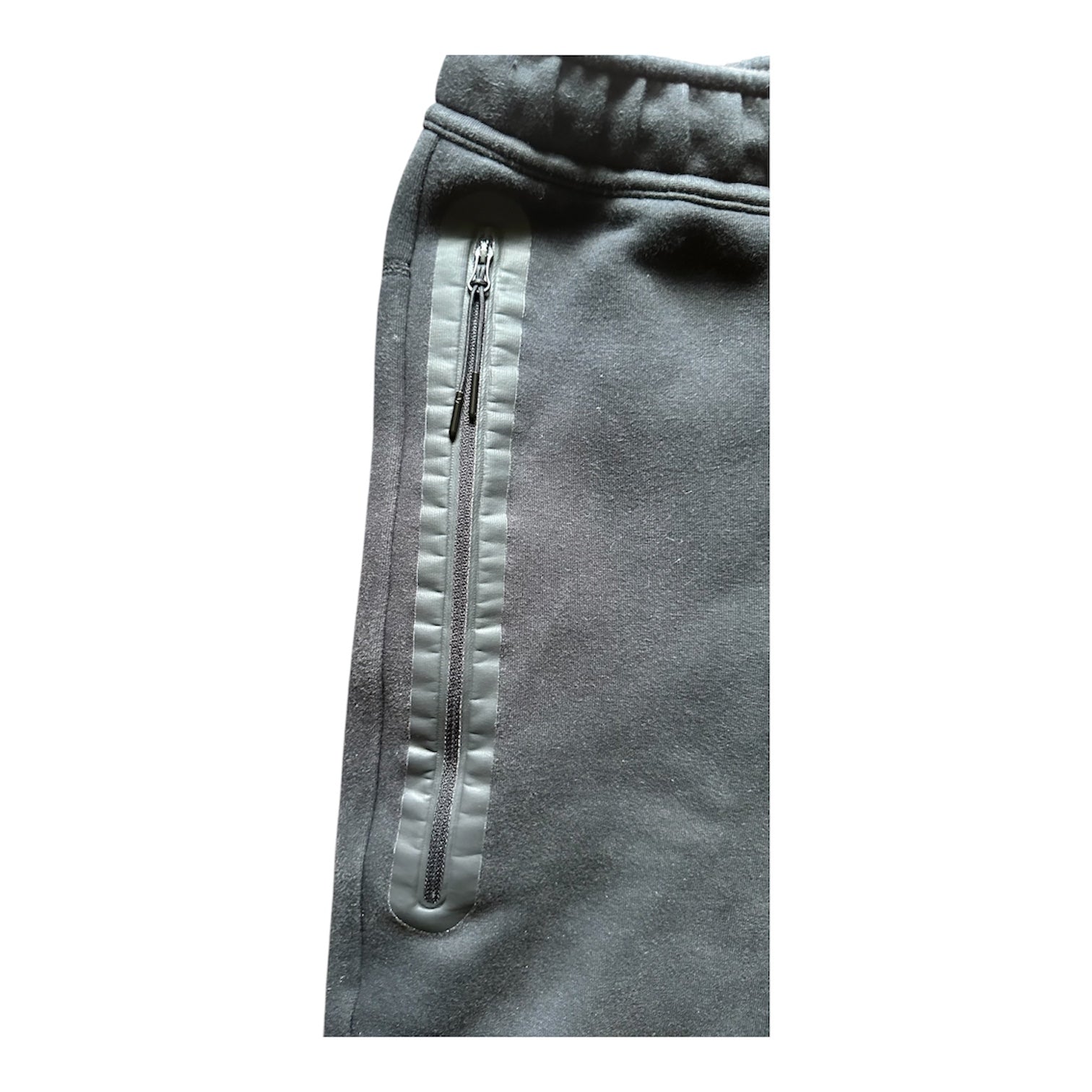 Nike tech shorts XS