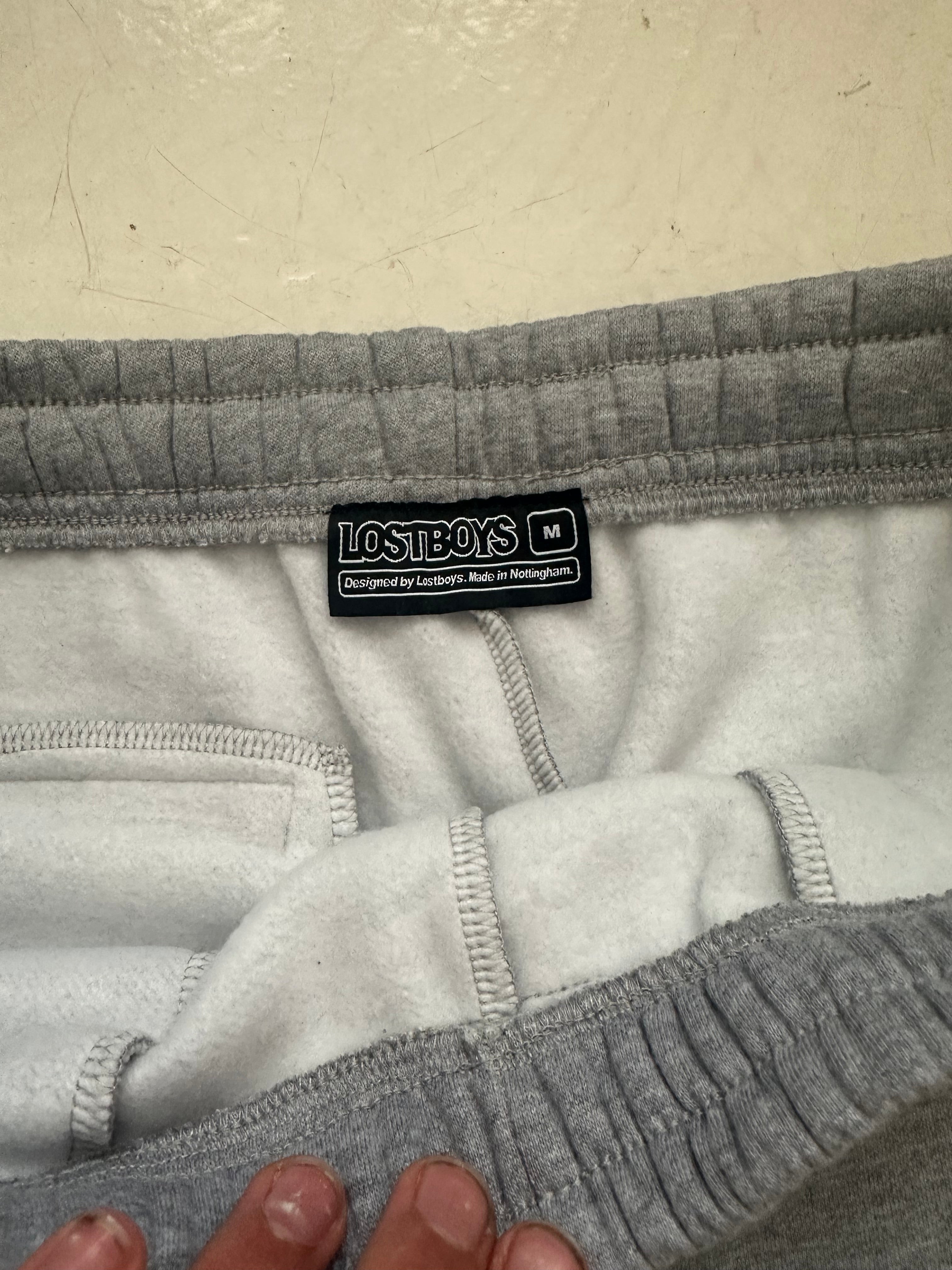 Lost Boys joggers M