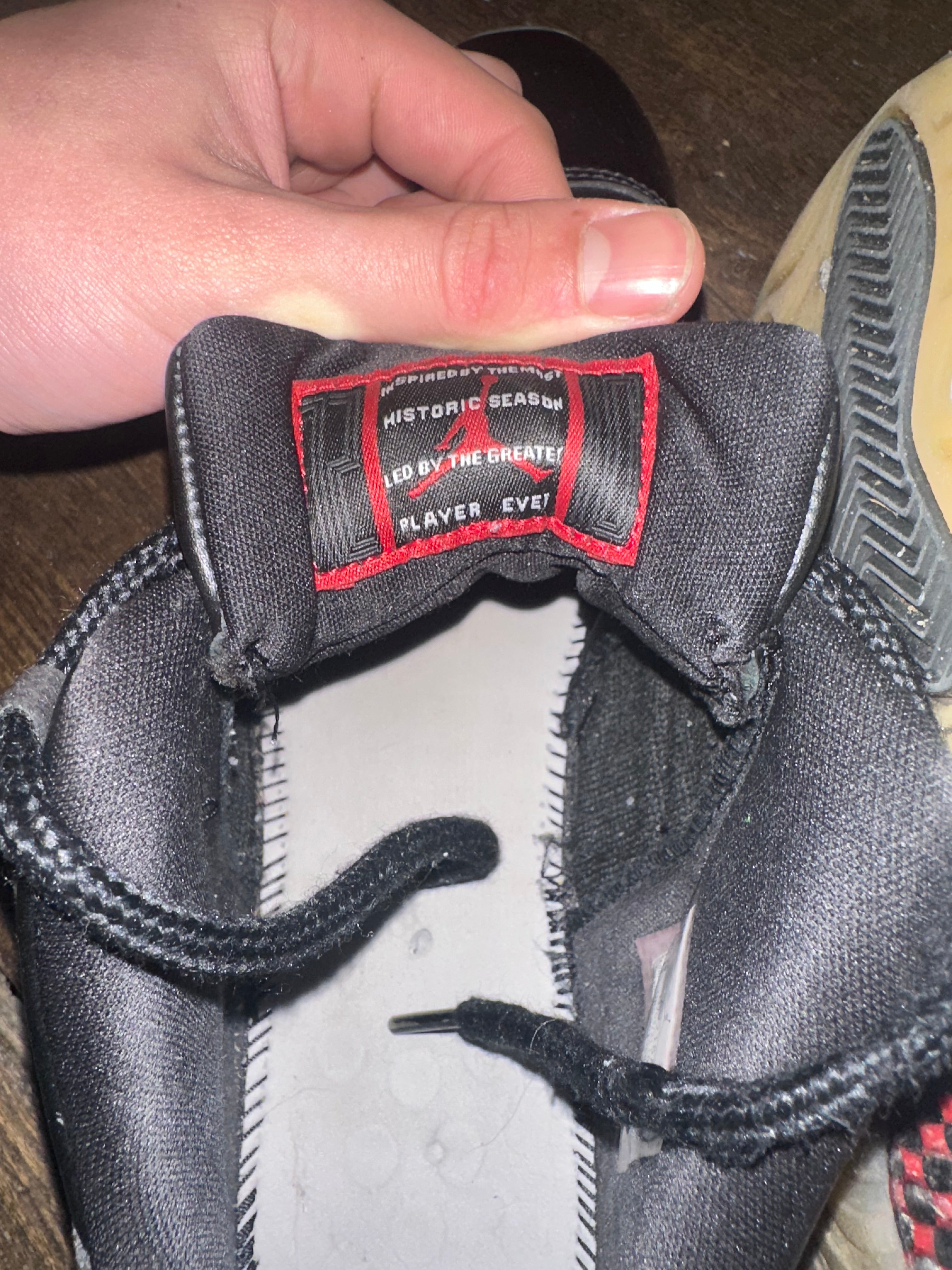Jordan 11s uk8.5