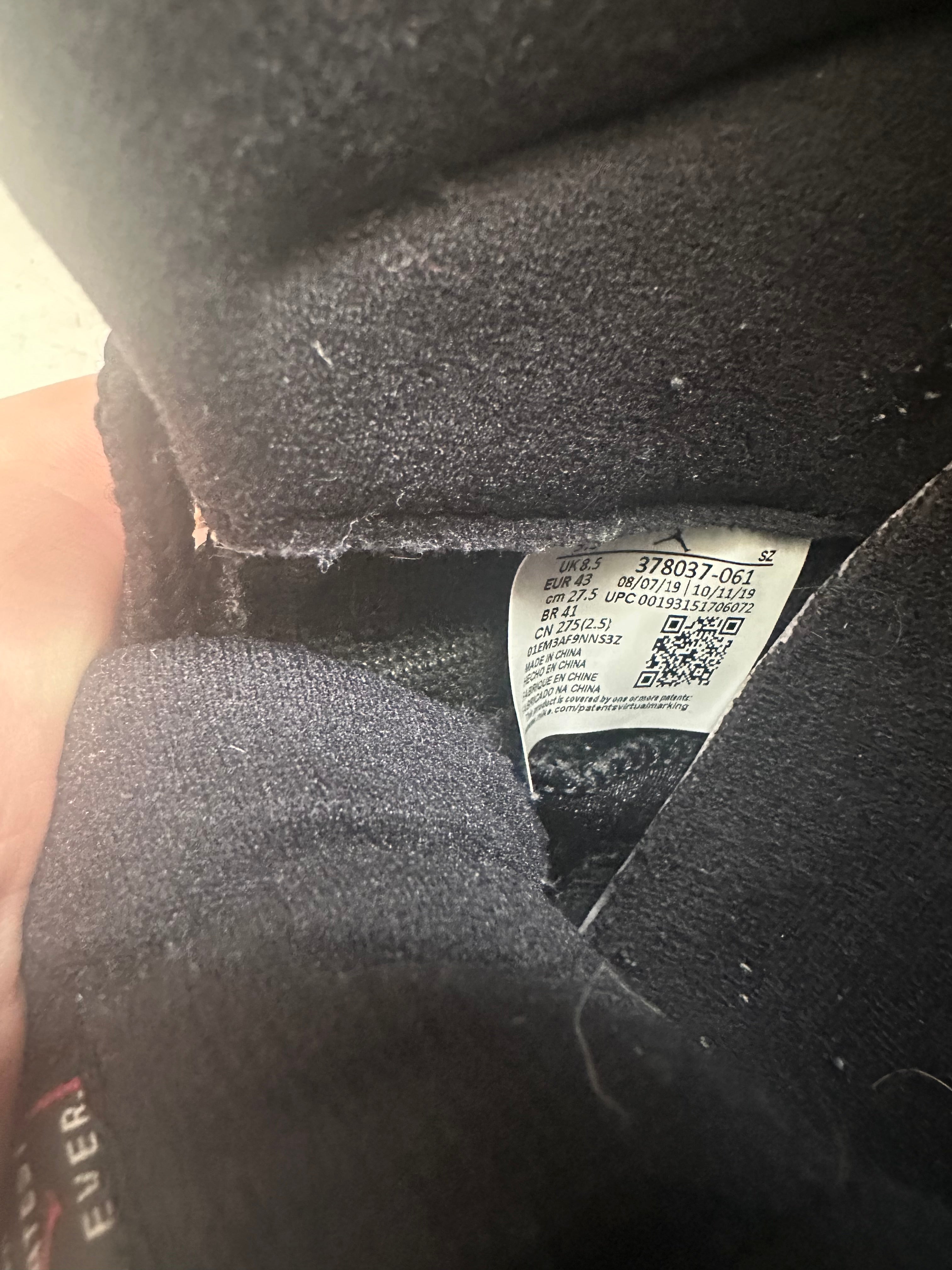Jordan 11s uk8.5