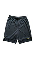 Nike shorts S
